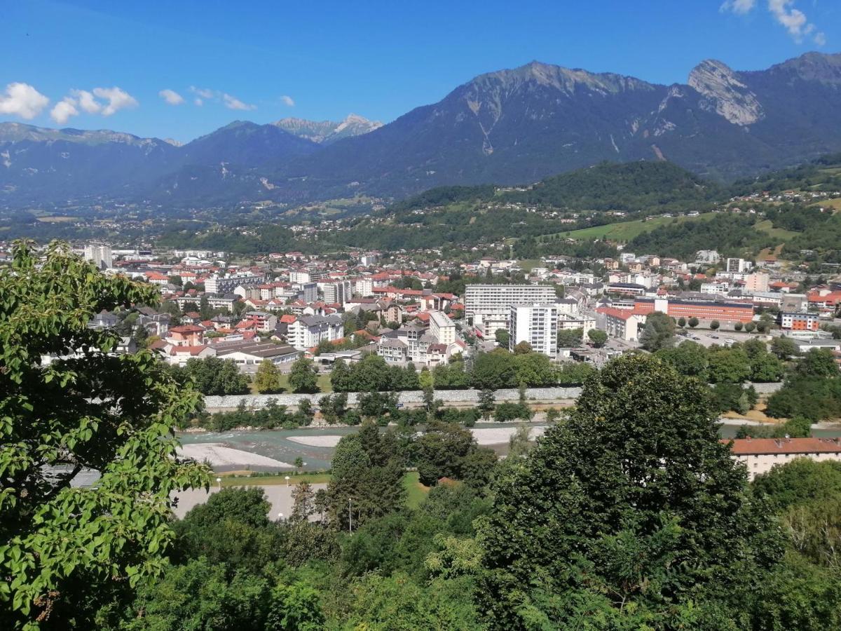 Residence Lawawi Pres De La Gare Au Calme Albertville Eksteriør billede